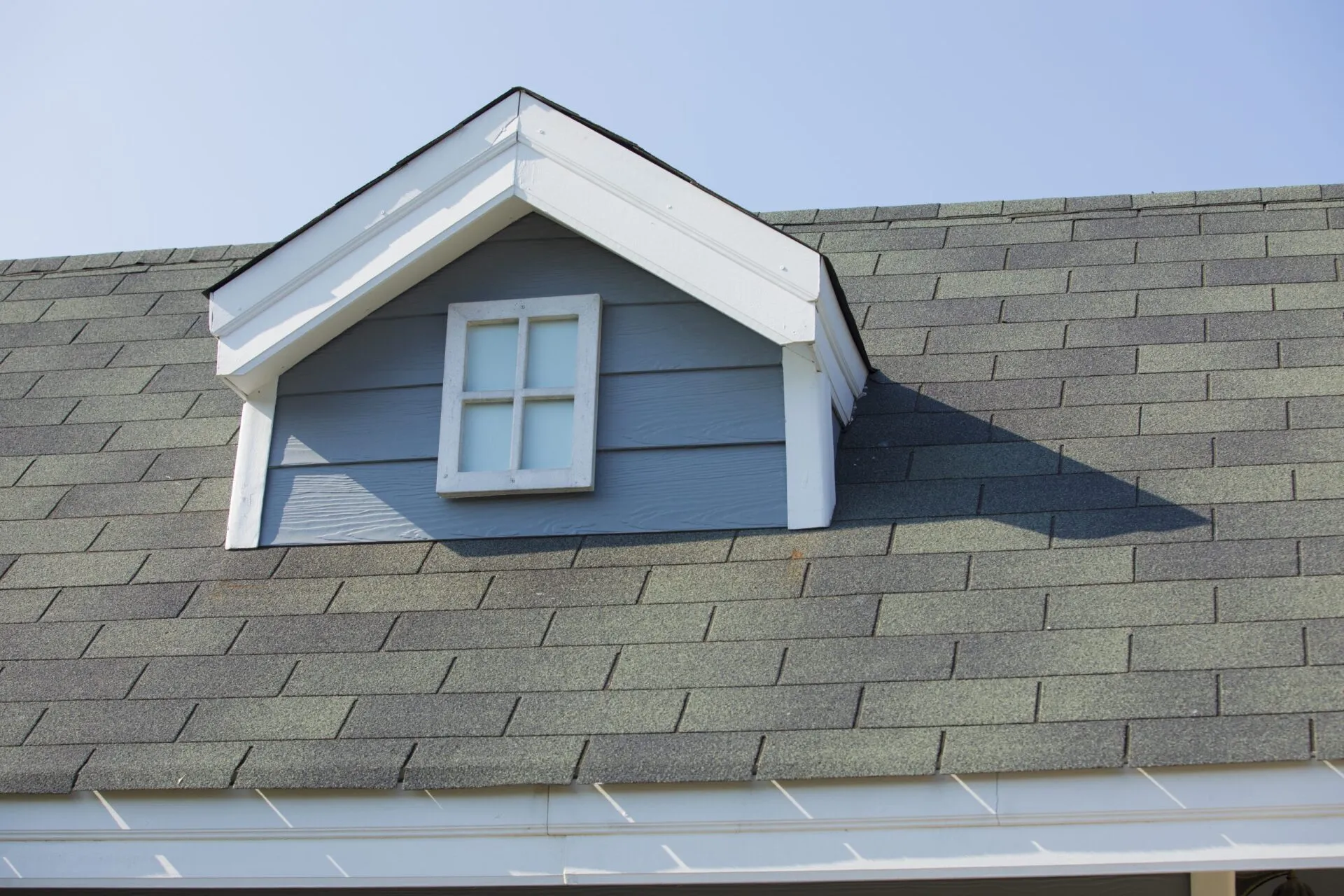 The Right Design For Yout Asphalt Roofing