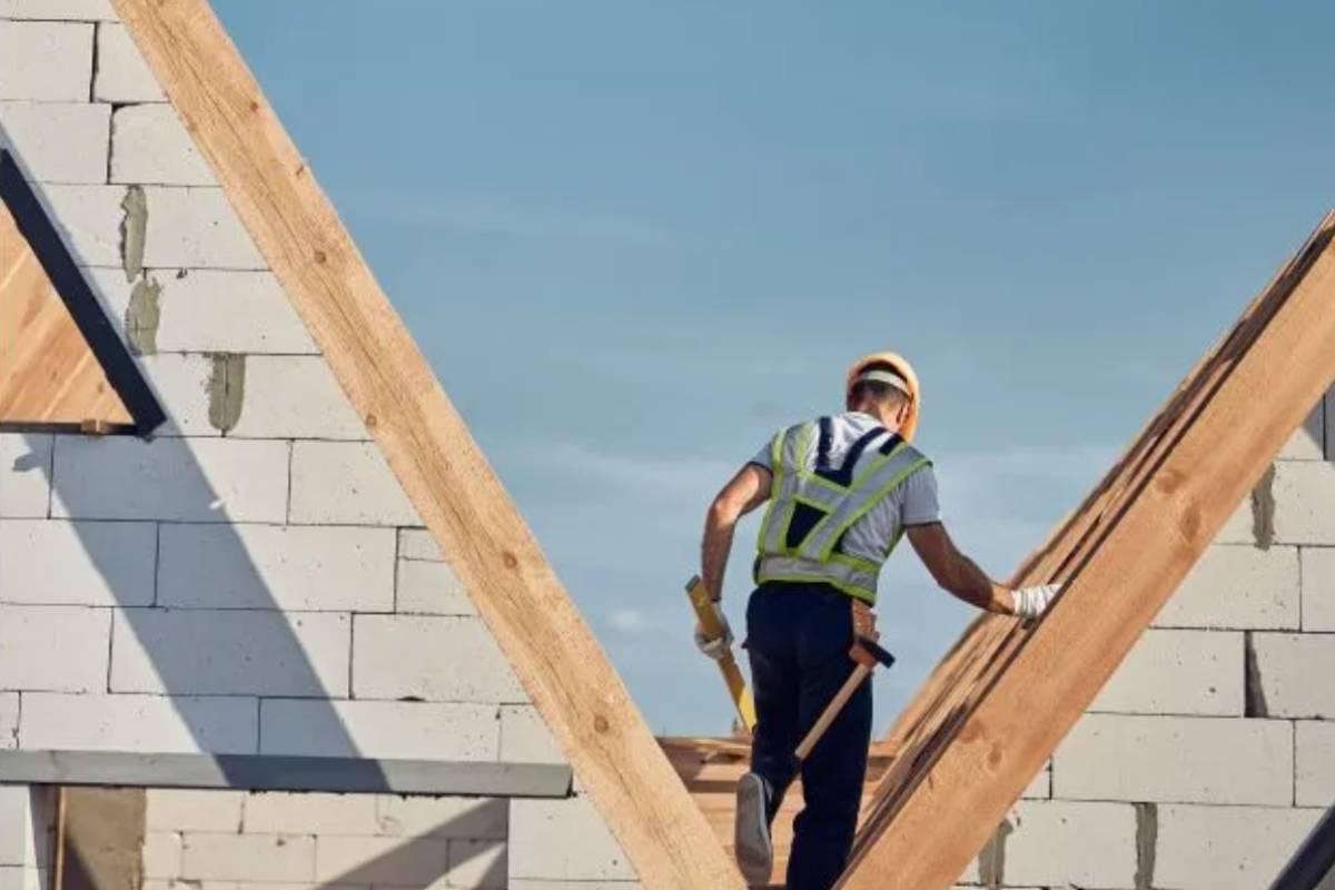 Roofing Service in Raytown